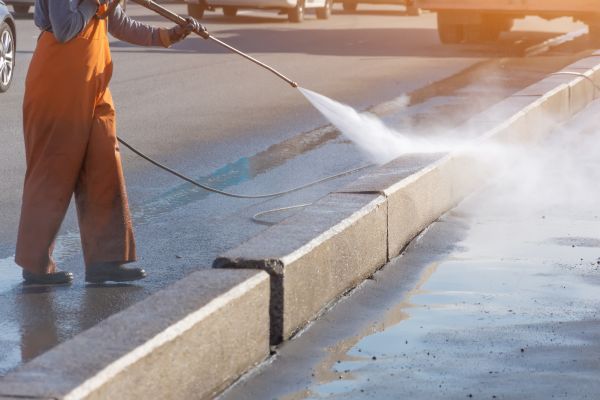 Commercial Concrete Cleaning in Chico