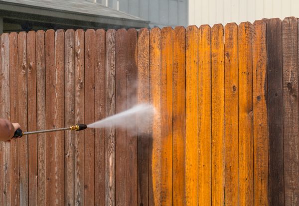 Cost of Fence Power Washing in Chico