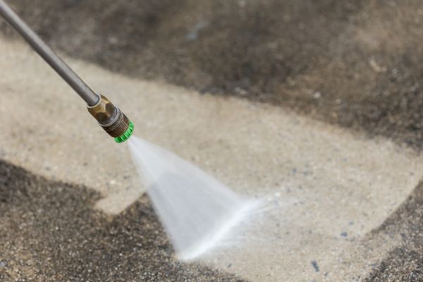 Cost of Garage Floor Power Washing in Chico