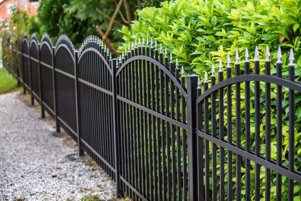 Cost of Iron Fence Pressure Washing in Chico