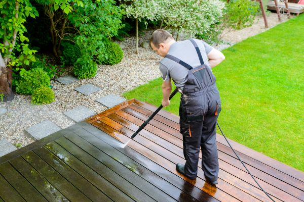 Cost of Deck And Patio Cleaning in Chico