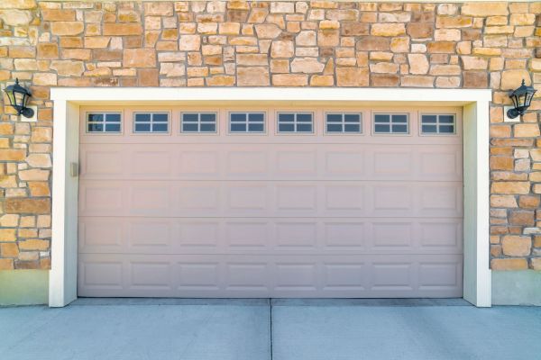Cost of Garage Exterior Cleaning in Chico