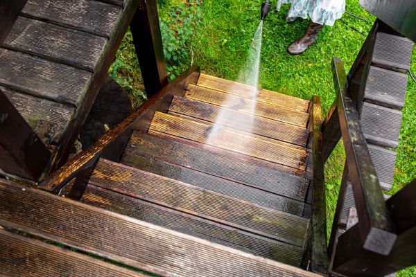Cost of Wood Power Washing in Chico